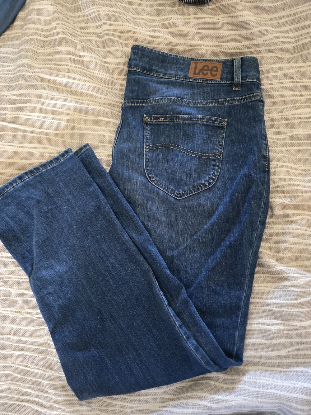 Lee Women's Medium Blue Straight Leg Jeans Plus Size 20